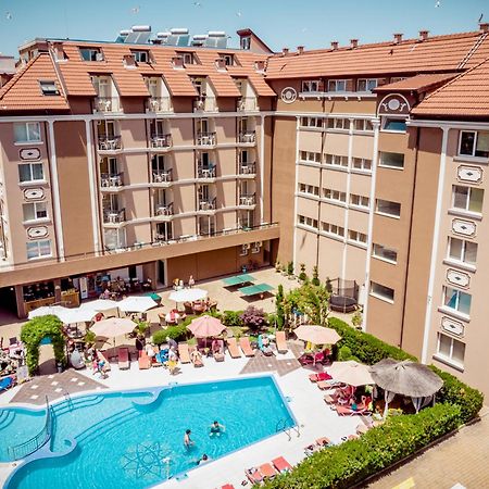 Biato Apartments Pantai Sunny Luaran gambar