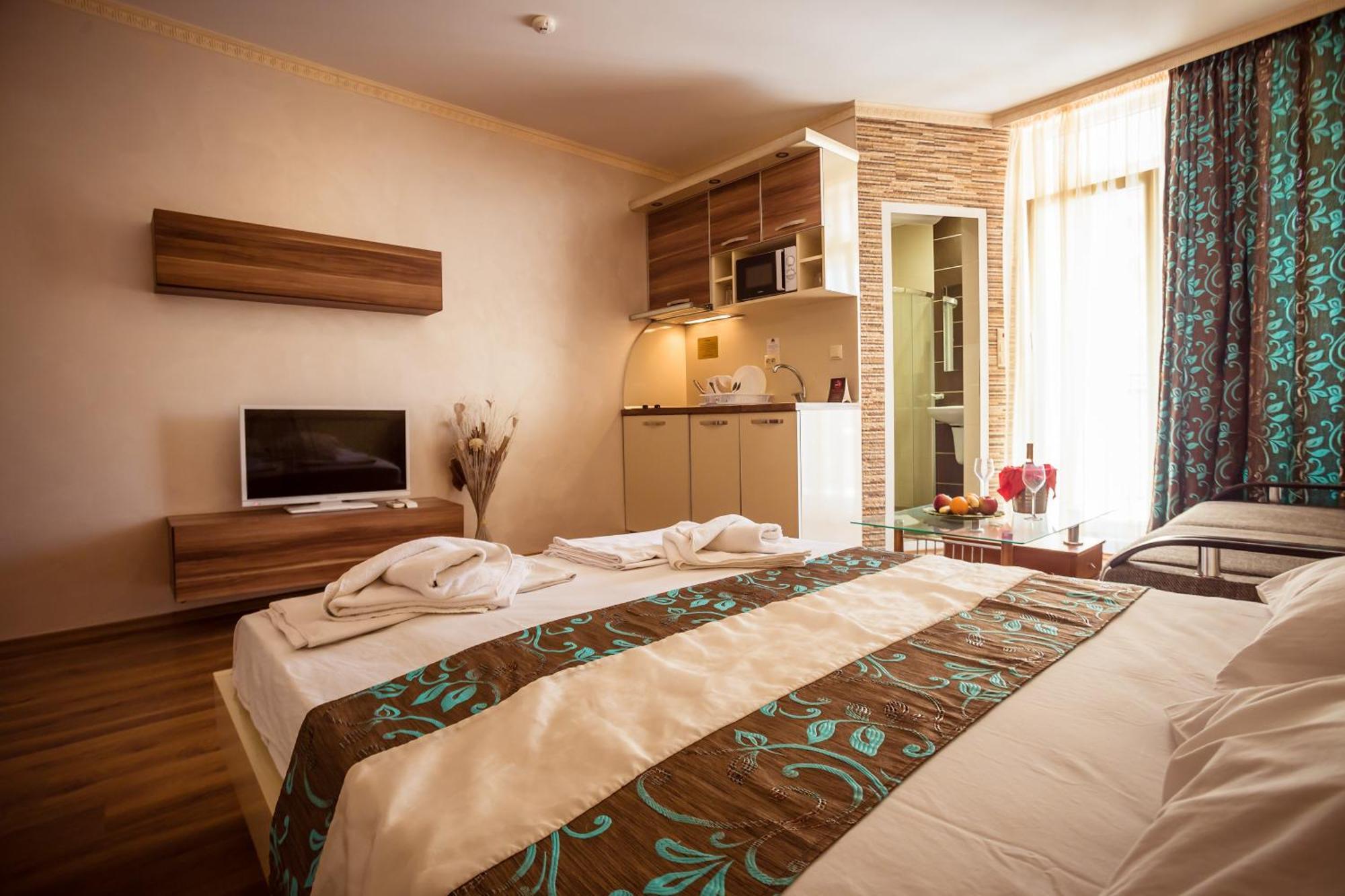 Biato Apartments Pantai Sunny Luaran gambar